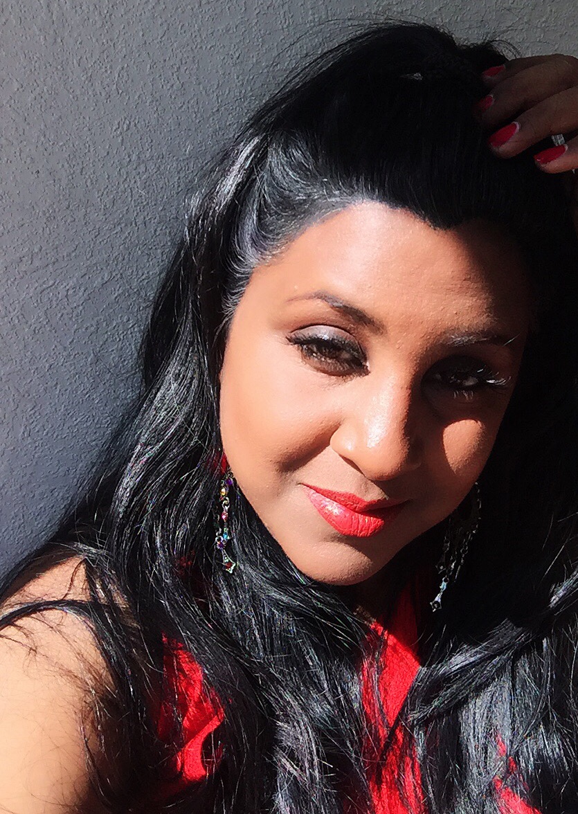 VIDEO: Tasiana Talks … Cleaning out the closet. S2021 – Ep 18