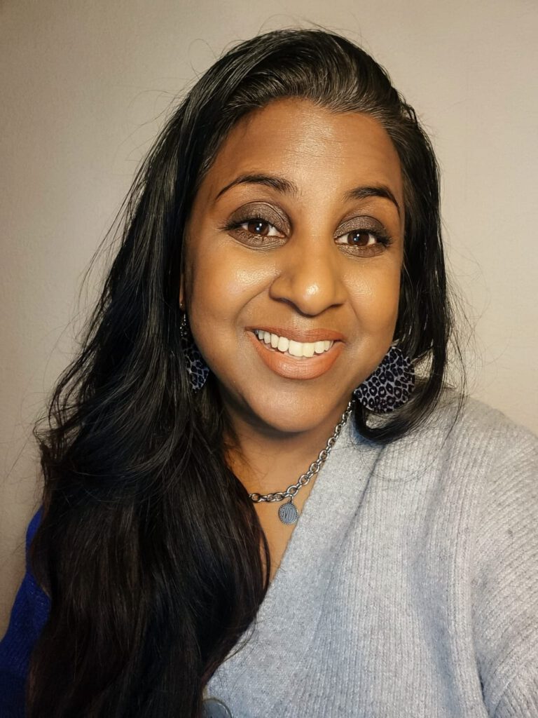 VIDEO: MINIVLOG 2023/34: Tasiana Ramdin Talks ‘Bagage voor 2024’