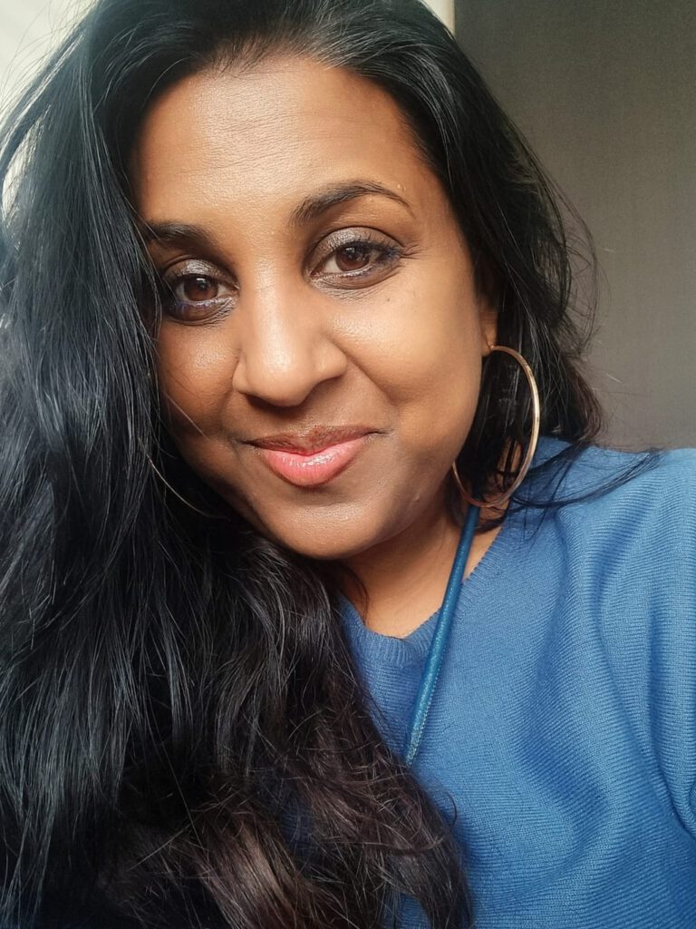 VIDEO: MINIVLOG 2024/9: Tasiana Ramdin Talks ‘Nieuwe haartjes’